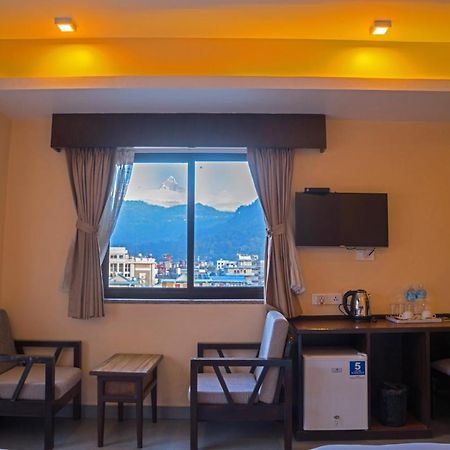 Hotel Shaara Pokhara Kültér fotó