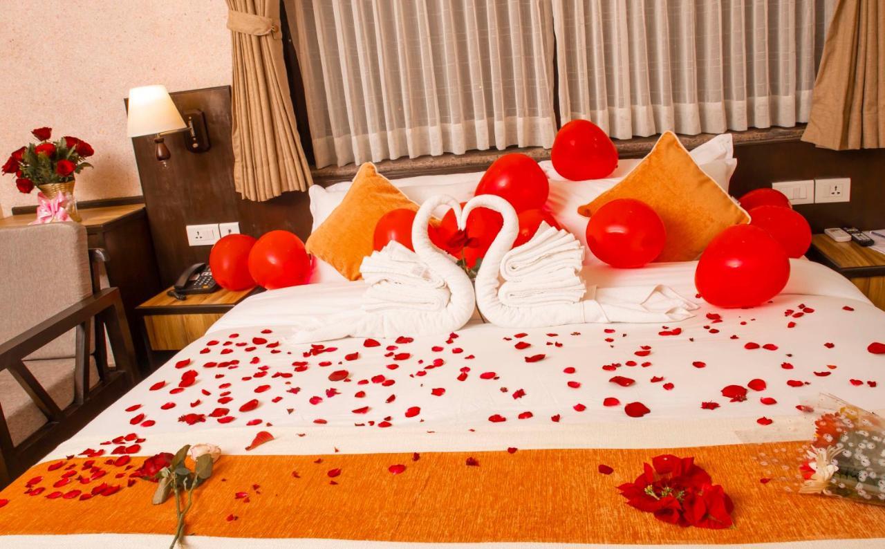 Hotel Shaara Pokhara Kültér fotó