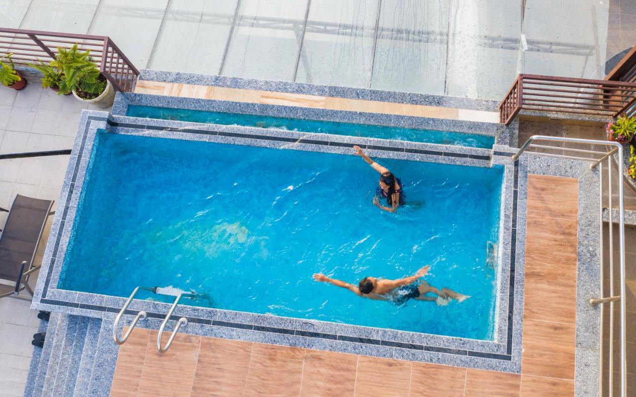 Hotel Shaara Pokhara Kültér fotó